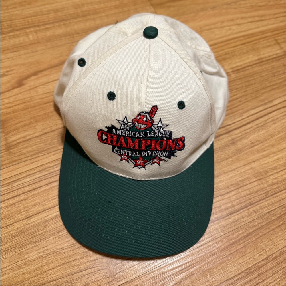 90s  Cleveland Logo American League Champions Dairy Mart Snap Back BD&A Hat